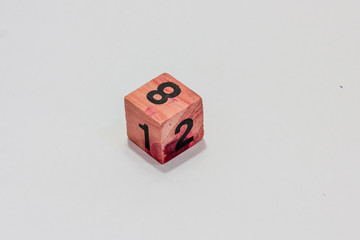 Dados de madera artesanales