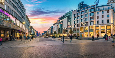 Panorama der Innenstadt in Pforzheim bei Sonnenuntergang - obrazy, fototapety, plakaty