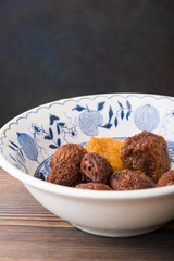 useful dried fruits every day