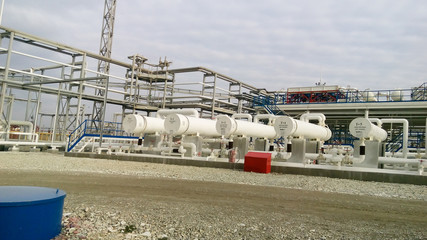 Heat exchangers in a refinery
