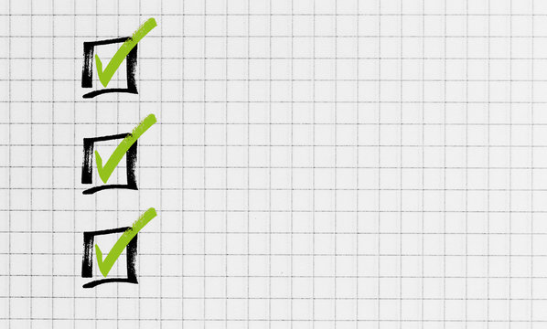 Checkliste auf Schreibblock Konzept