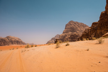 Fototapeta na wymiar Remote desert in Wadi Rum, Jordan