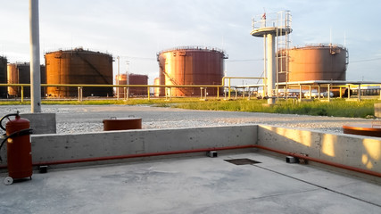 Obraz premium Tank the vertical steel