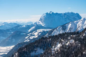 Fotobehang Winterlandschaft rund um die Steinplatte in Tirol © lexpixelart