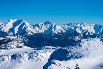 Fototapeta premium Winterlandschaft rund um die Steinplatte in Tirol