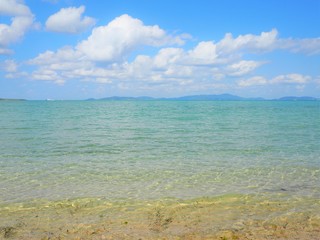 透き通った海、沖縄県小浜島
