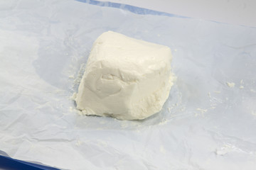 formaggio fresco italiano robiola
