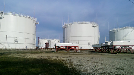 Fototapeta na wymiar Storage tanks for petroleum products