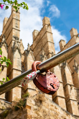 Liebesschloss vor Kathedrale, Palma de Mallorca 