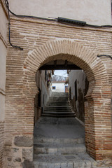 Fototapeta na wymiar view of the Arquillo del Judio in the monumental city of Toledo