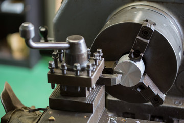 旋盤加工