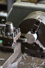 旋盤加工