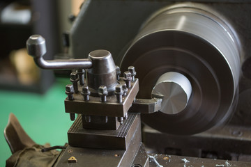 旋盤加工