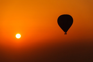 ルクソール気球ツアー