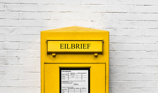 Eilbrief Einwurfschlitz Briefkasten