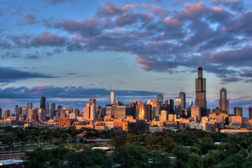 Naklejka premium Summer Sunset Over Chicago