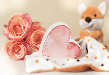 Kuscheltuch Fuchs für Baby und Herz aus Holz mit Rosen