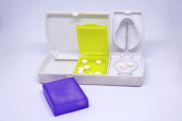 Obraz premium Pill Cut Box with Box Holder