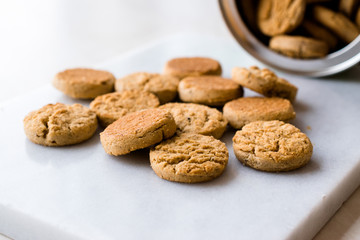 Box of Quick Bites Mini / Small Cookies Apple and Cinnamon Flavored