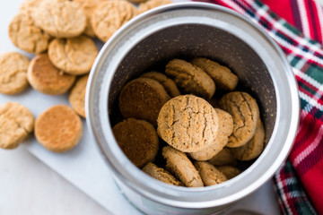 Box of Quick Bites Mini / Small Cookies Apple and Cinnamon Flavored