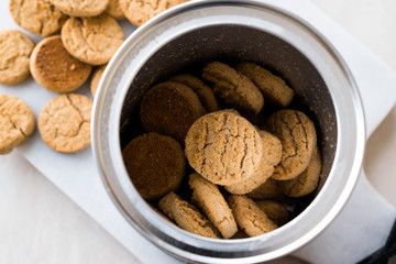 Box of Quick Bites Mini / Small Cookies Apple and Cinnamon Flavored