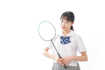 制服を着た笑顔の女子高校生