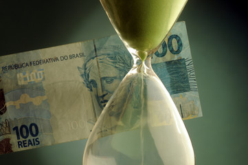 Silvana Comugnero ft31_1396 Real brasileiro Brazilian money