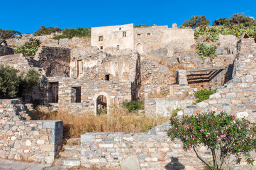 Hausruinen auf der Insel Spinalonga auf Kreta