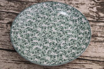 Assiette motif florale