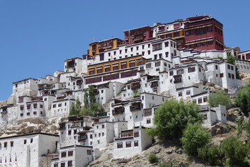 Fototapeta na wymiar Buddhist monastery of Thikse in Ladakh