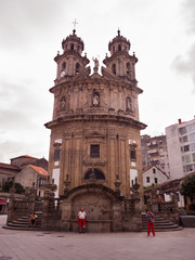 Fototapeta na wymiar La iglesia de la Virgen Peregrina es un edificio religioso en la ciudad de Pontevedra, en Galicia. capilla de planta en forma de vieira que está situada al pie del Camino de Santiago Portugués.