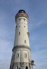 Fototapeta na wymiar Leuchtturm in Lindau am Bodensee
