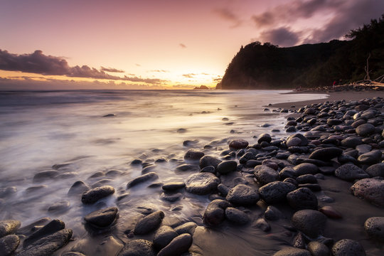 Pololu Valley and Black Sand Beach