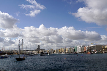 Naklejka premium Widok na panoramę Sliemy