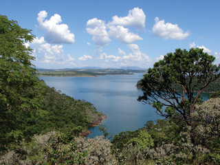 Fototapeta na wymiar Lago de Furnas - Serra da Canastra - MG/Brasil
