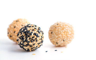 fried sesame dessert balls