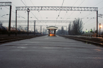 morning at the train station, утро на железнодорожной станции станции