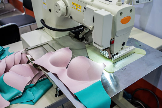 Seamless bra glue machine / seamless garment bonding machine