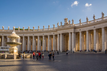 Obraz premium Piazza San Pietro sunshine