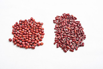 Red bean and red bean contrast chart / round red beans and oval red beans