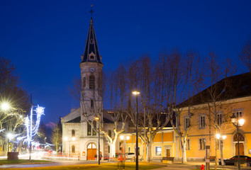 Fototapeta na wymiar Night view of church Saint-Andre-des-Cordeliers. Gap, France