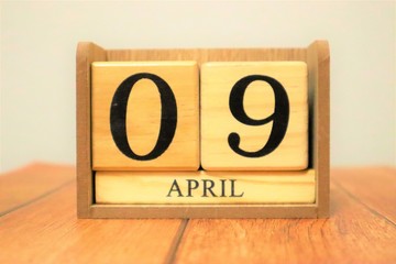 4月9日