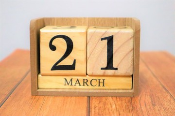 3月21日