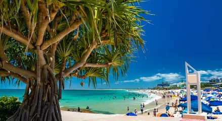 Gordijnen CALOUNDRA, AUS - Jan 27 2019: Hot sunny day at Kings Beach Calundra, Queensland, Australia © Martin Valigursky