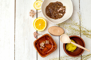 Natural ingredients for body care; Clean beauty