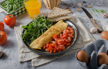 Egg omelette with salad