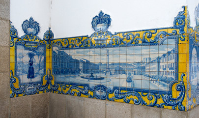 Panneau d'azulejos dans la gare de Vilar Formoso, Beira Alta, Portugal