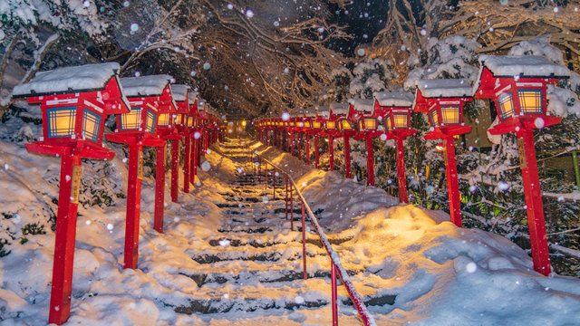  Kifune shrine of snow　　雪の貴船神社４