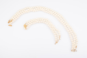 bracelet and necklace white pearl jewerly