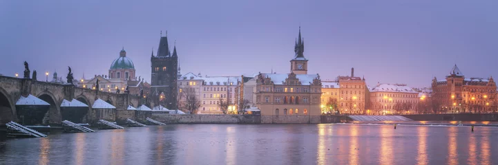 Poster Prague in Winter, View of the Charles Bridge at Night © tichr